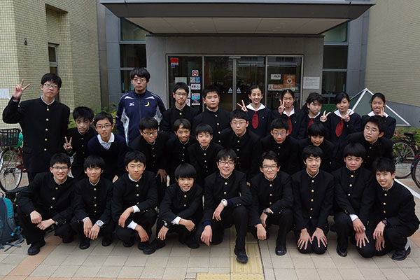 卓球部が阪神中学校新人大会に出場しました。